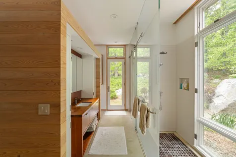 35 South Bowl Road Chilmark MA 02535