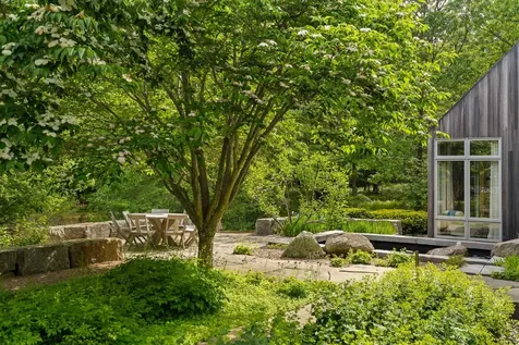 35 South Bowl Road Chilmark MA 02535