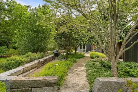 35 South Bowl Road Chilmark MA 02535