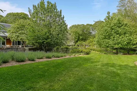 35 South Bowl Road Chilmark MA 02535