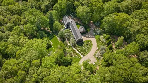 35 South Bowl Road Chilmark MA 02535