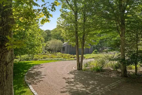 35 South Bowl Road Chilmark MA 02535