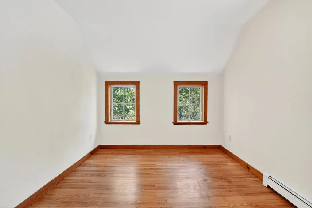 4 Rock Pond Road West Tisbury MA 02575