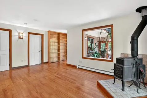 4 Rock Pond Road West Tisbury MA 02575
