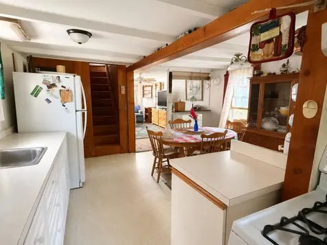 19 Perkins Avenue Oak Bluffs MA 02557