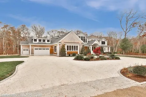 14 Trapps Pond Road Edgartown MA 02539