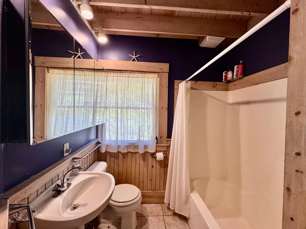 299 Daggett Avenue Unit A Vineyard Haven MA 02568