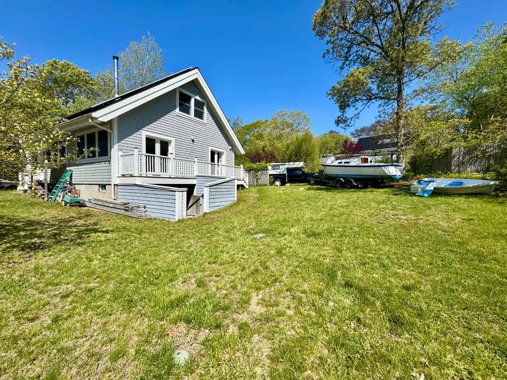 299 Daggett Avenue Unit A Vineyard Haven MA 02568