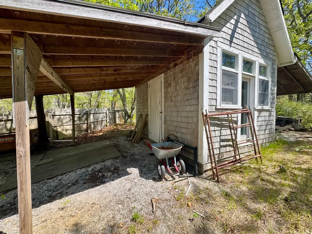 299 Daggett Avenue Unit A Vineyard Haven MA 02568