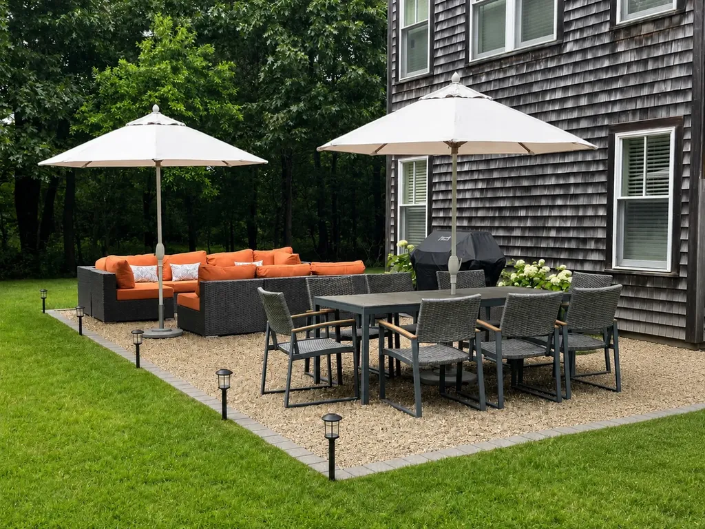 13 Young Street Edgartown MA 02539