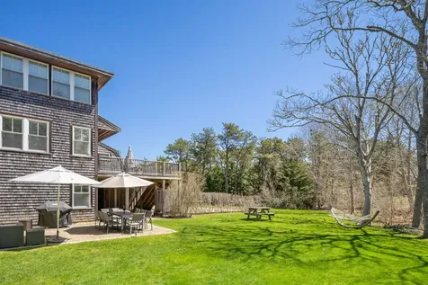 13 Young Street Edgartown MA 02539