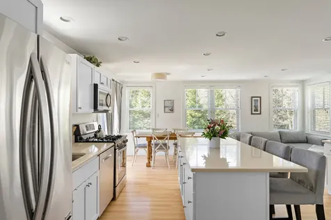 13 Young Street Edgartown MA 02539