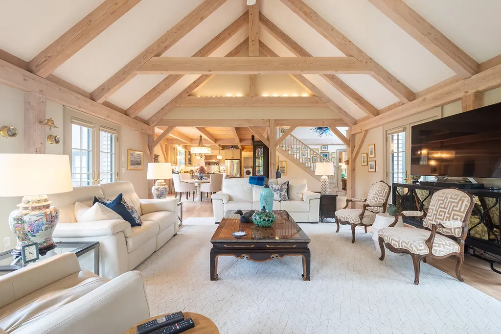 27 Knoll Drive Edgartown MA 02539