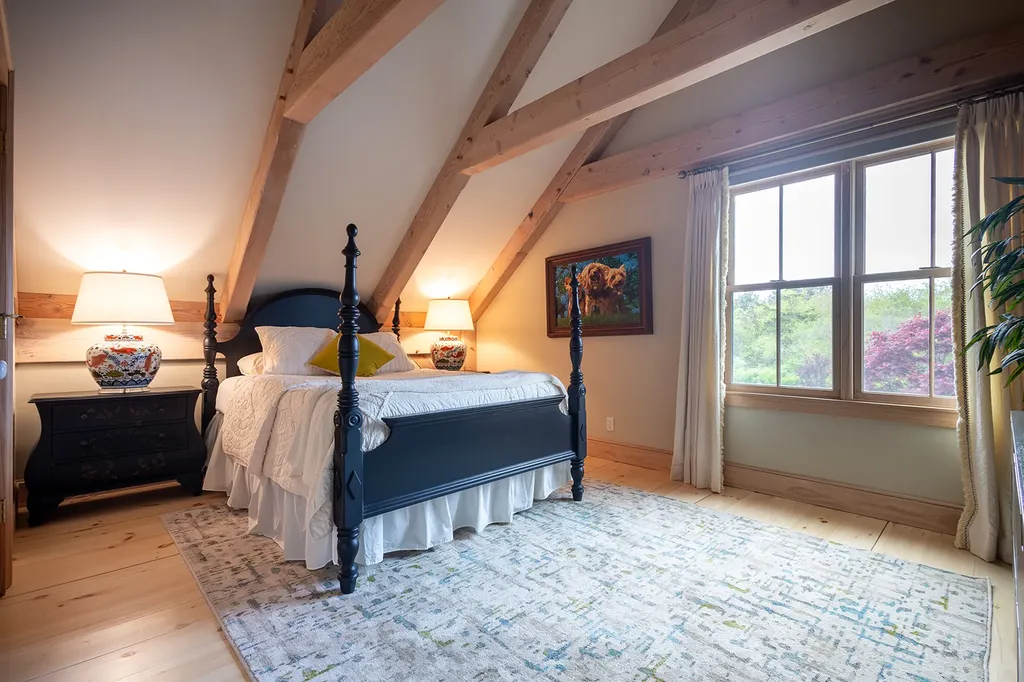 27 Knoll Drive Edgartown MA 02539