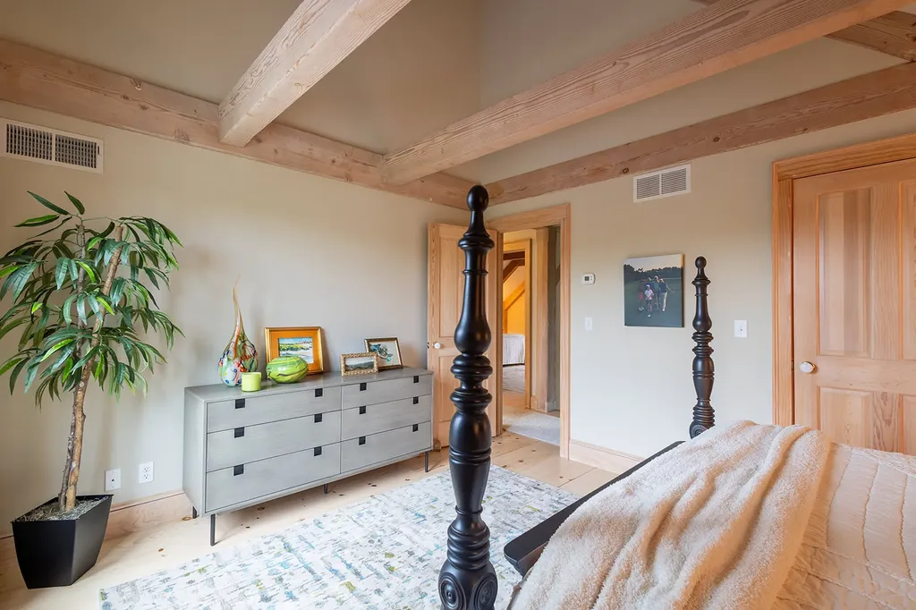 27 Knoll Drive Edgartown MA 02539