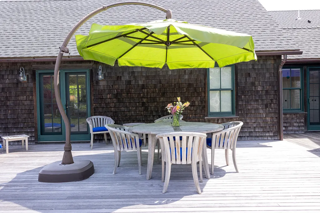 27 Knoll Drive Edgartown MA 02539