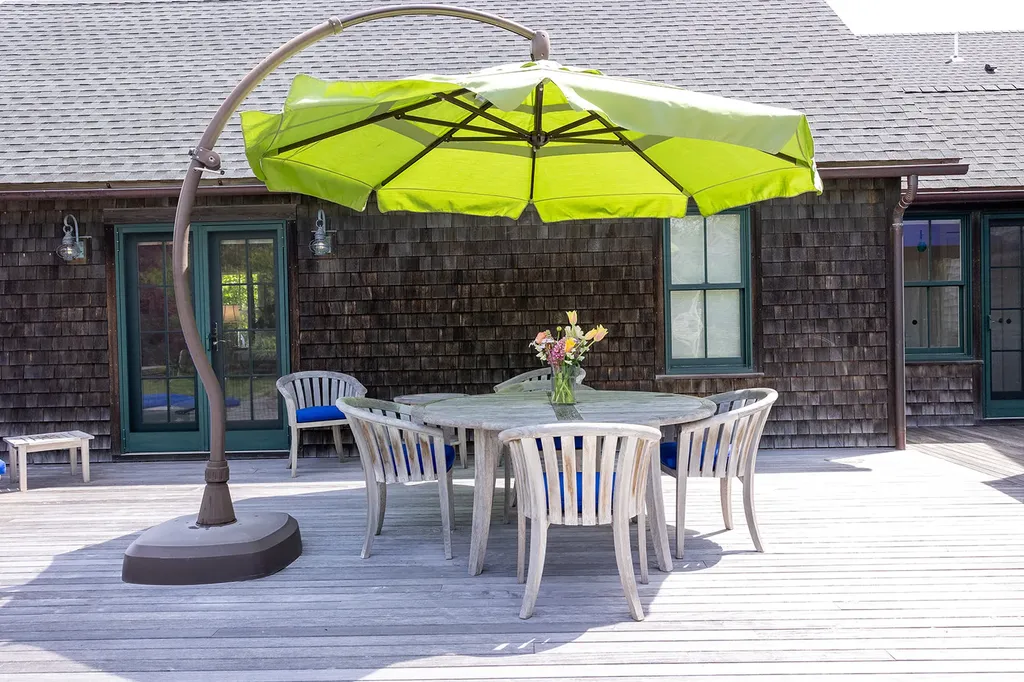 27 Knoll Drive Edgartown MA 02539