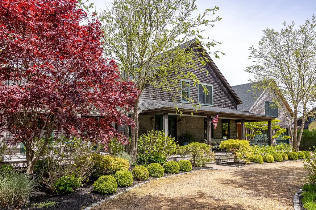 27 Knoll Drive Edgartown MA 02539