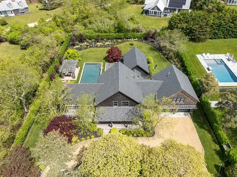 27 Knoll Drive Edgartown MA 02539