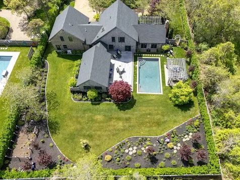 27 Knoll Drive Edgartown MA 02539