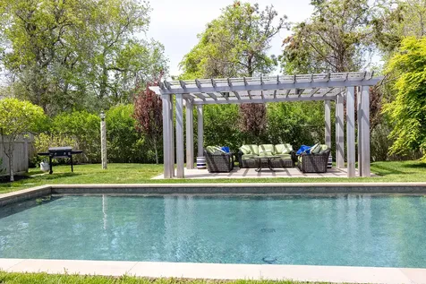 27 Knoll Drive Edgartown MA 02539