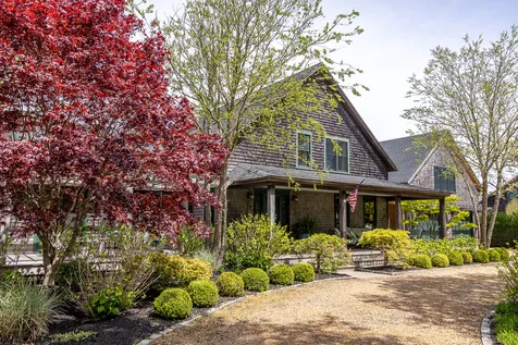 27 Knoll Drive Edgartown MA 02539
