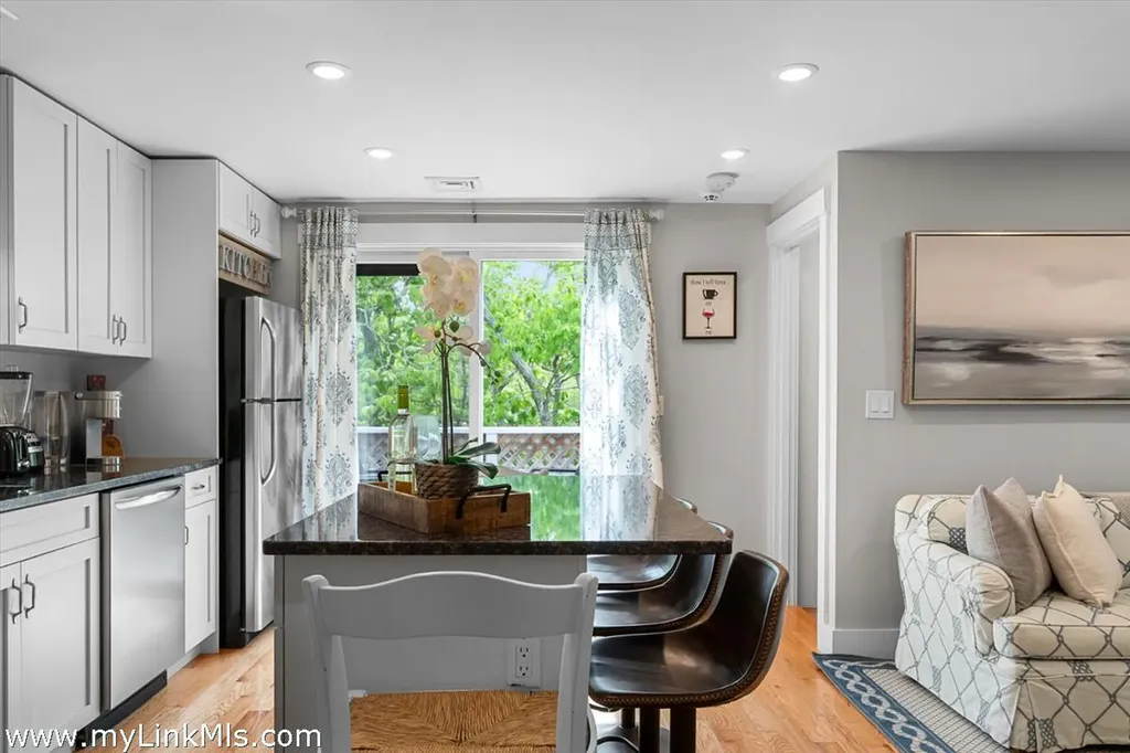 4 Hye Lane Edgartown MA 02539