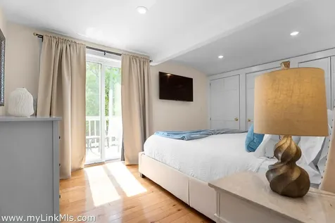 4 Hye Lane Edgartown MA 02539