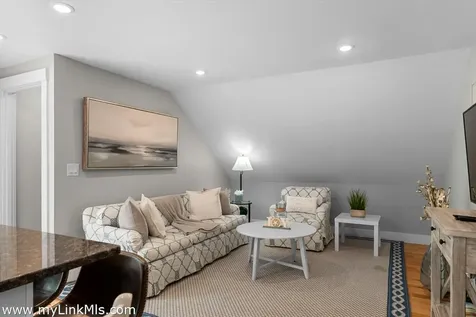 4 Hye Lane Edgartown MA 02539
