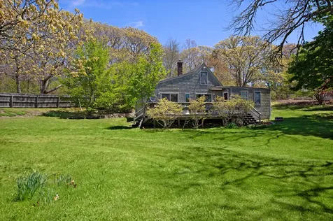 10 Abels Neck Road Chilmark MA 02535