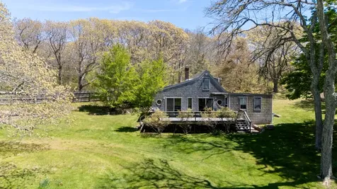 10 Abels Neck Road Chilmark MA 02535
