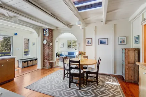 10 Abels Neck Road Chilmark MA 02535