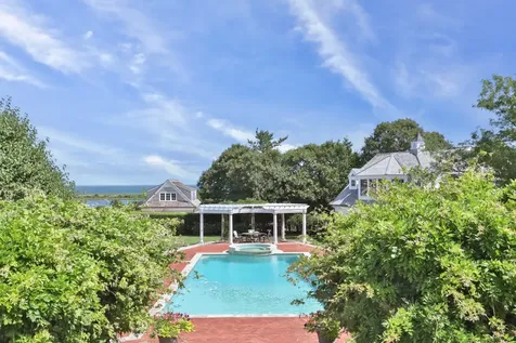 14 Cow Bay Road Edgartown MA 02539