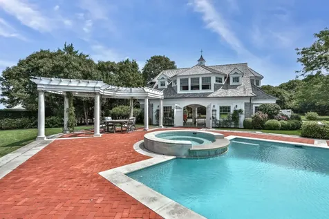 14 Cow Bay Road Edgartown MA 02539