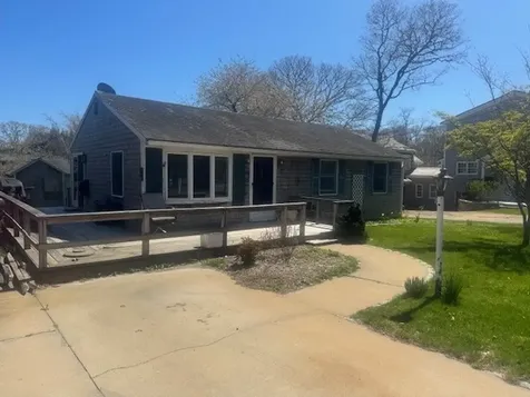 51 Chase Road Edgartown MA 02539