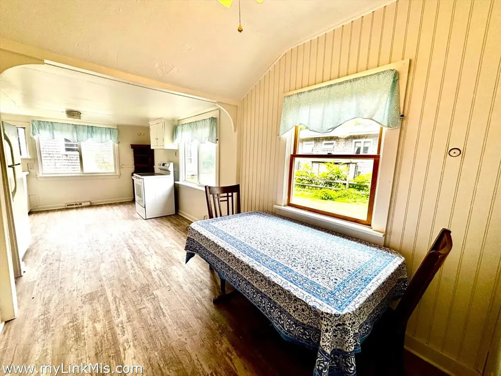 47 Winemack Avenue Oak Bluffs MA 02557