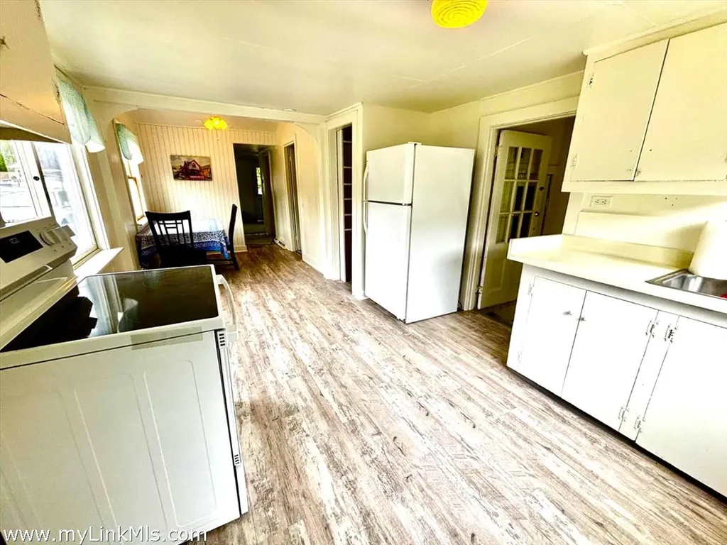 47 Winemack Avenue Oak Bluffs MA 02557
