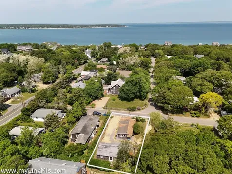47 Winemack Avenue Oak Bluffs MA 02557