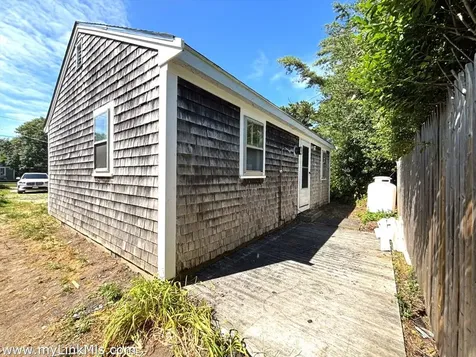 47 Winemack Avenue Oak Bluffs MA 02557