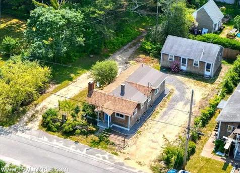 47 Winemack Avenue Oak Bluffs MA 02557