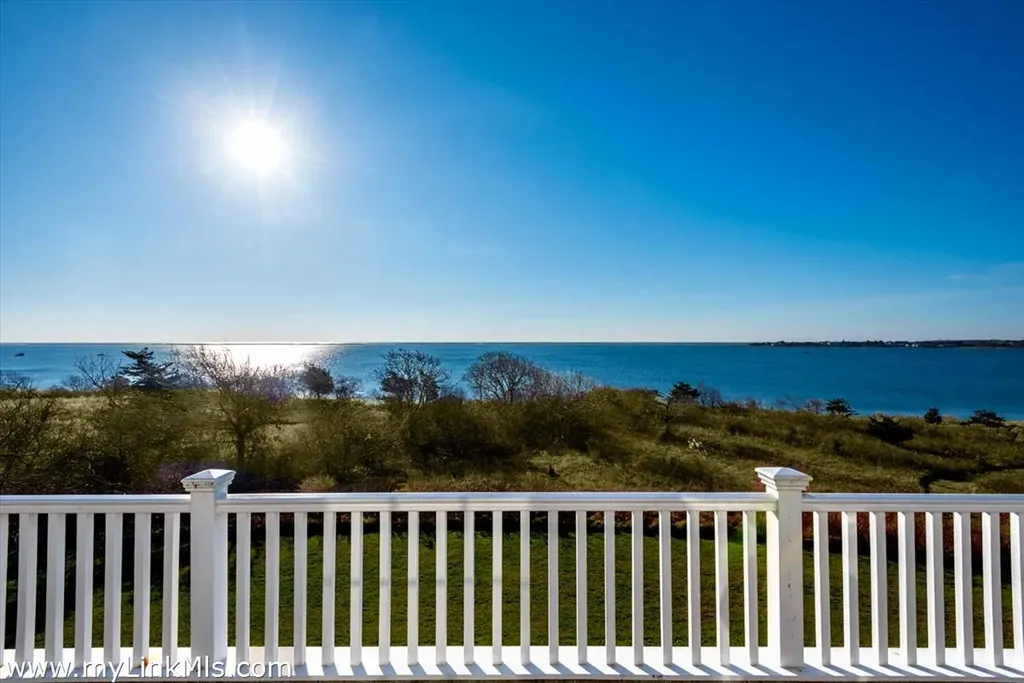 25 Lelands Path Edgartown MA 02539