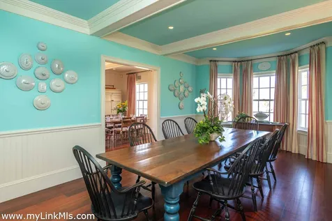 25 Lelands Path Edgartown MA 02539