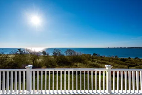 25 Lelands Path Edgartown MA 02539