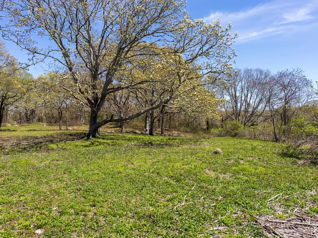 14 Ridge Road Aquinnah MA 02535