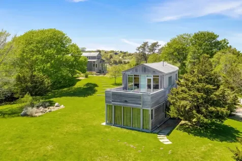 18 Point Inner Way Chilmark MA 02535