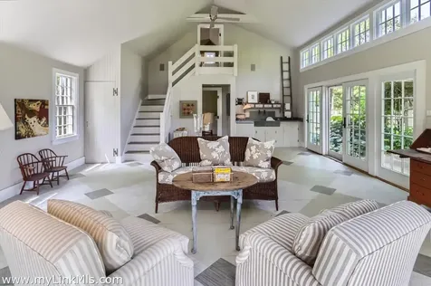 180 Pilot Hill Farm Road Vineyard Haven MA 02568