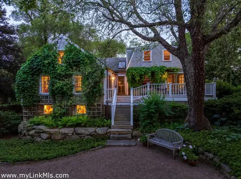 180 Pilot Hill Farm Road Vineyard Haven MA 02568