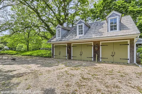 180 Pilot Hill Farm Road Vineyard Haven MA 02568
