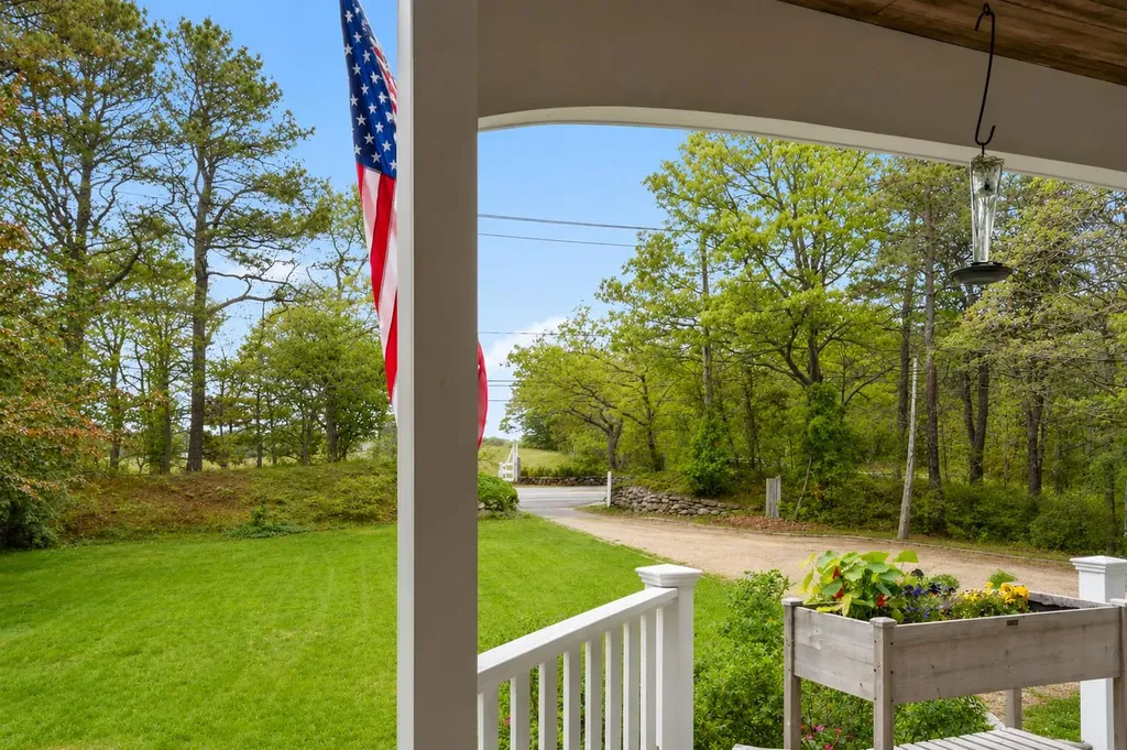177 West Tisbury Road Edgartown MA 02539
