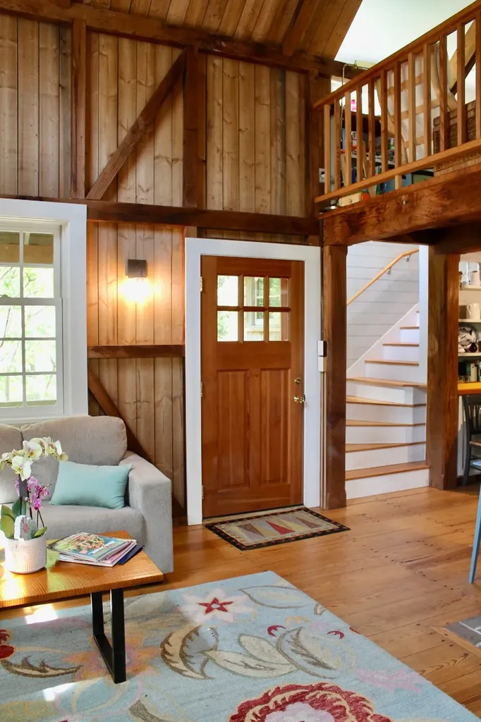 225 Lamberts Cove Road West Tisbury MA 02575